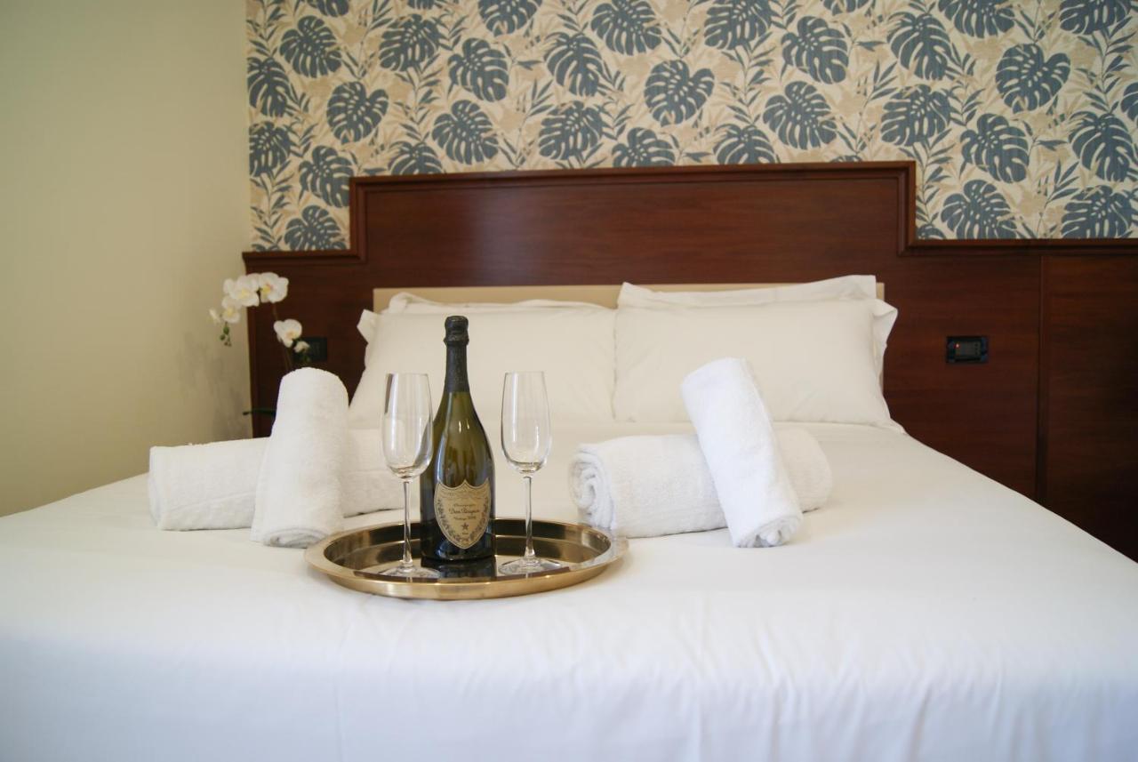 Glam Luxury Rome Hotel Ngoại thất bức ảnh