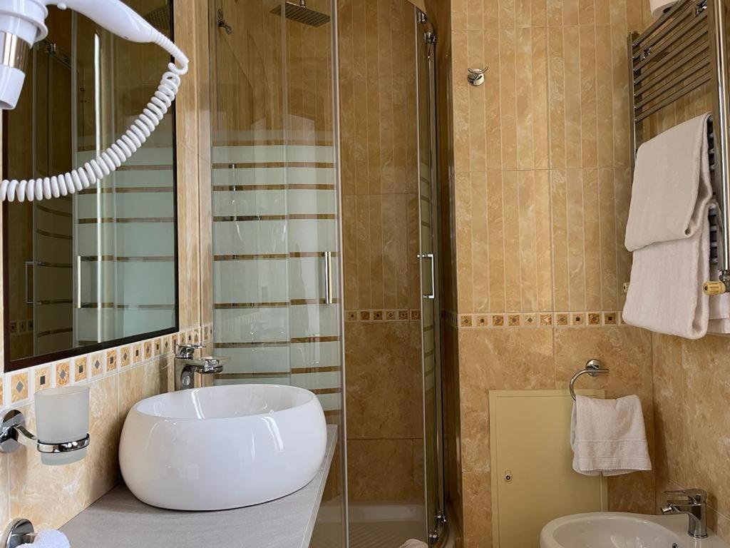 Glam Luxury Rome Hotel Ngoại thất bức ảnh