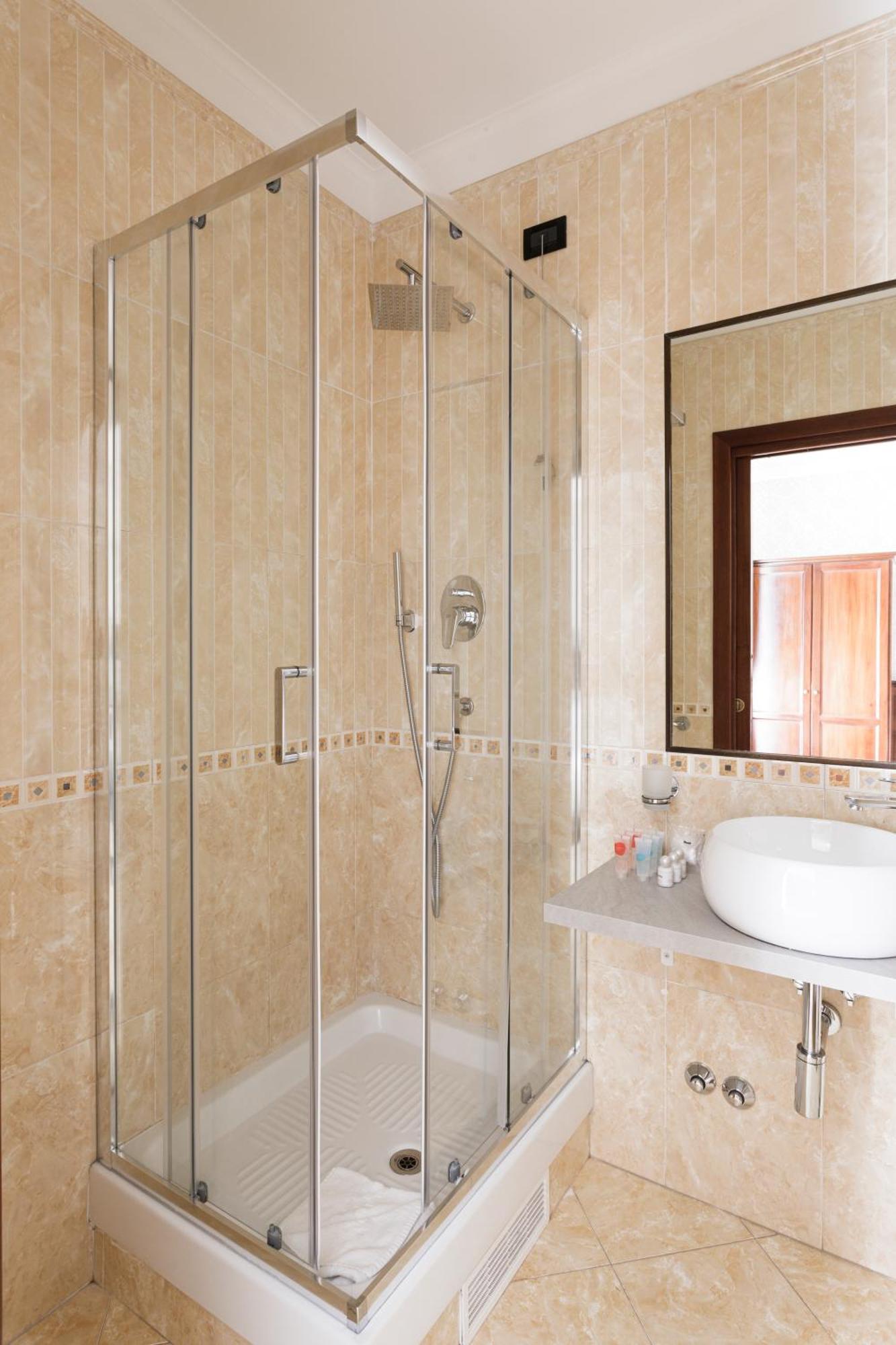 Glam Luxury Rome Hotel Ngoại thất bức ảnh